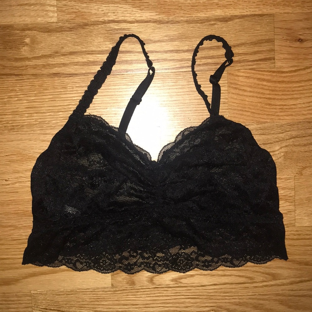 VS PINK BLACK LACE BRALETTE - Picture 1 of 3